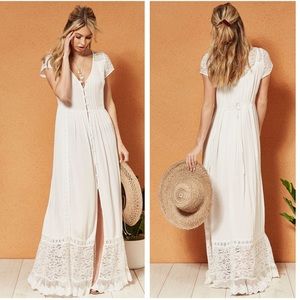 Band of Gypsies Bermuda White Lace Maxi Dress